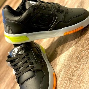 Brand New Champion European Exclusive Sneaker | Black